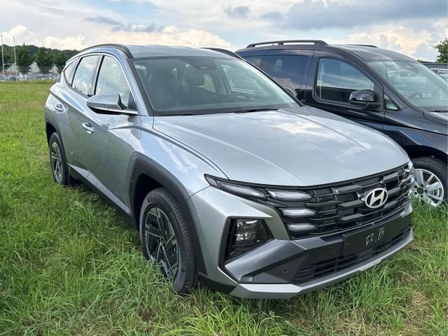 Hyundai / TUCSON / Silber / / / NAVI+KAMERA+SHZ+LED+TEMPOMAT+17 ALU+PDC, Beispielbilder, ggf. teilweise mit Sonderausstattung