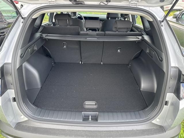 Hyundai / TUCSON / Silber / / / NAVI+KAMERA+SHZ+LED+TEMPOMAT+17 ALU+PDC, Beispielbilder, ggf. teilweise mit Sonderausstattung