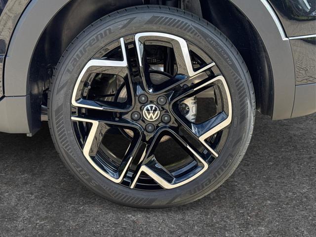 Volkswagen / T-Cross / Schwarz / / / MATRIX+SHZ+KAMERA+ACC+18'' ALU+KESSY+APP, Beispielbilder, ggf. teilweise mit Sonderausstattung