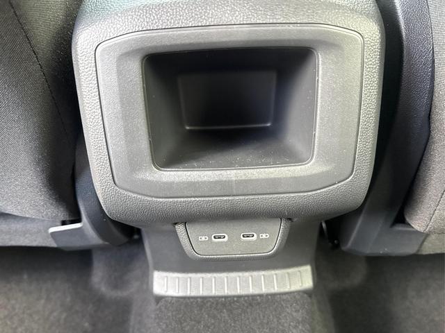 Volkswagen / T-Cross / Schwarz / / / MATRIX+SHZ+KAMERA+ACC+18'' ALU+KESSY+APP, Beispielbilder, ggf. teilweise mit Sonderausstattung