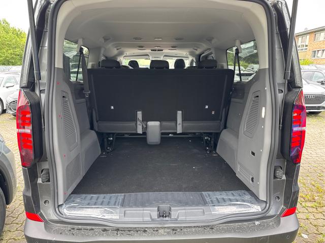 Volkswagen / T7 Caravelle / / / / LR+SHZ+AHK+GJR+KLIMAAUT.+ KAMERA+PDC+LED