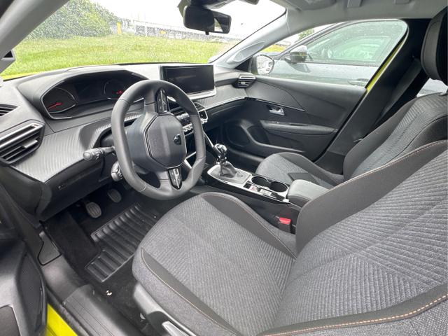 Peugeot / 208 / Gelb / / / MAN6+KAMERA+NAVI+SHZ+LED+PDC+TEMPOMAT, Beispielbilder, ggf. teilweise mit Sonderausstattung