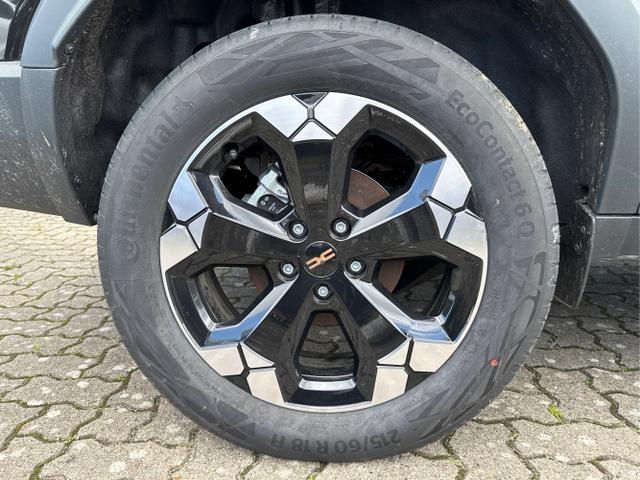 Dacia / Bigster / Schwarz / / / PANO+NAVI+ARKAMYS+KAMERA+SHZ+LED+18 ALU, Beispielbilder, ggf. teilweise mit Sonderausstattung