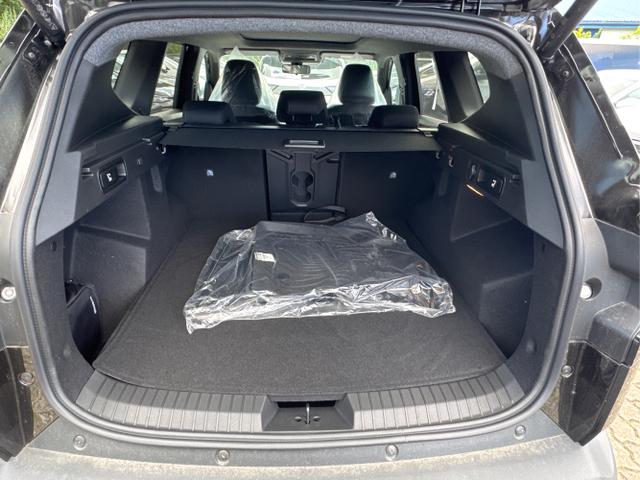 Dacia / Bigster / Schwarz / / / PANO+NAVI+ARKAMYS+KAMERA+SHZ+LED+18 ALU, Beispielbilder, ggf. teilweise mit Sonderausstattung