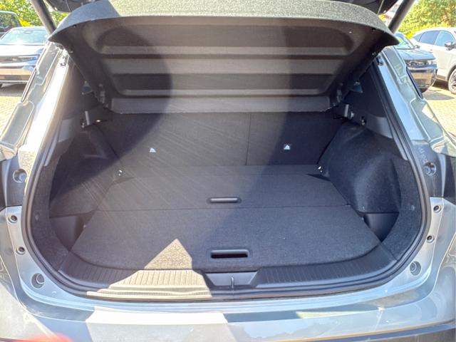 Nissan / Qashqai / Silber / / / KAMERA+ACC+PDC+EL.HECKKL.+SHZ+LED , Beispielbilder, ggf. teilweise mit Sonderausstattung