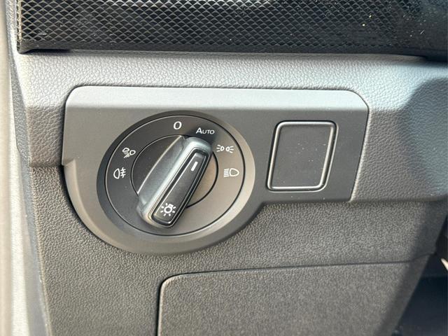 Volkswagen / T-Cross / Grau / / / MATRIX+SHZ+KAMERA+ACC+18'' ALU+KESSY+APP, Beispielbilder, ggf. teilweise mit Sonderausstattung