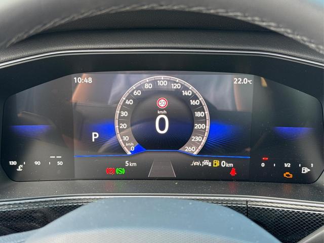 Volkswagen / T-Cross / Blau / / / MATRIX+SHZ+KAMERA+ACC+18'' ALU+KESSY+APP