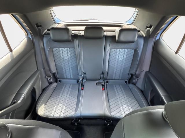 Volkswagen / T-Cross / Blau / / / MATRIX+SHZ+KAMERA+ACC+18'' ALU+KESSY+APP
