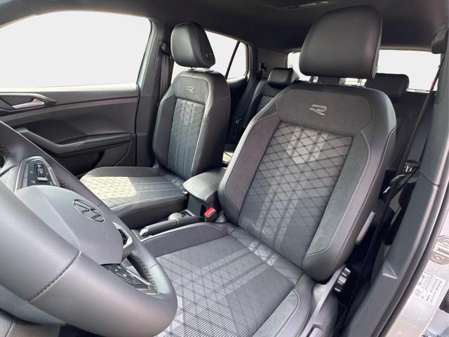 Volkswagen / T-Cross / Silber / / / MATRIX+SHZ+KAMERA+ACC+18'' ALU+KESSY+APP