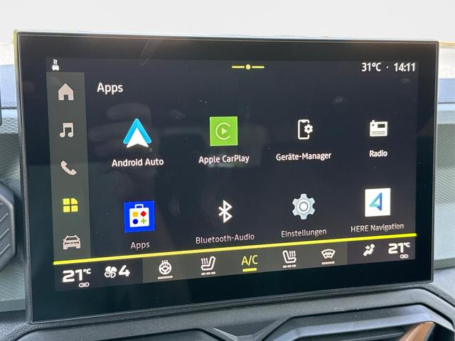 Dacia / Bigster / Schwarz / / / PANO+NAVI+ARKAMYS+KAMERA+SHZ+LED+18 ALU, Beispielbilder, ggf. teilweise mit Sonderausstattung