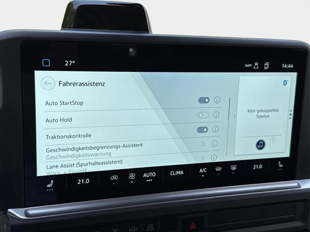 Volkswagen / T7 Caravelle / / / / LR+SHZ+AHK+GJR+KLIMAAUT.+ KAMERA+PDC+LED
