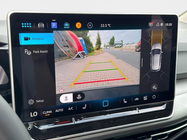 Volkswagen / Golf / Grau / / / ACC+SHZ+KLIMA+KAMERA+APP CONNECT+LED+17 ALU