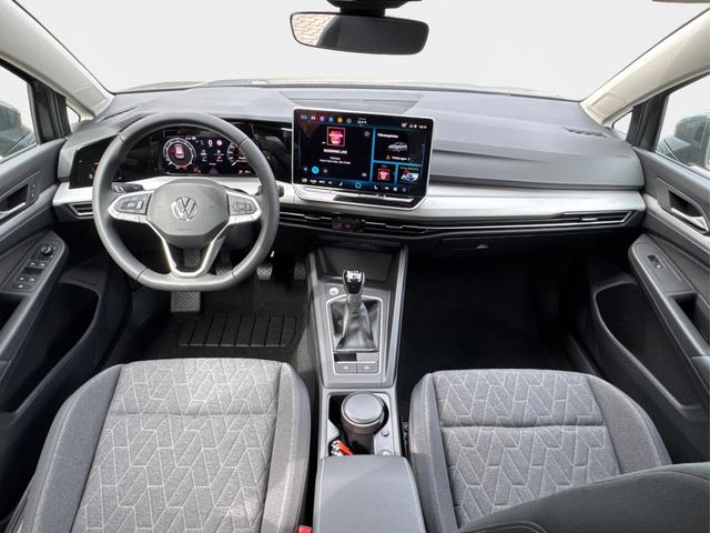 Volkswagen / Golf / Grau / / / ACC+SHZ+KLIMA+KAMERA+APP CONNECT+LED+17 ALU