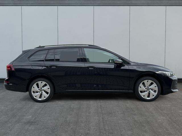 Volkswagen / Golf Variant / Schwarz / / / AHK+ACC+eHK+KAMERA+SHZ+KLIMA+LED+17 ALU