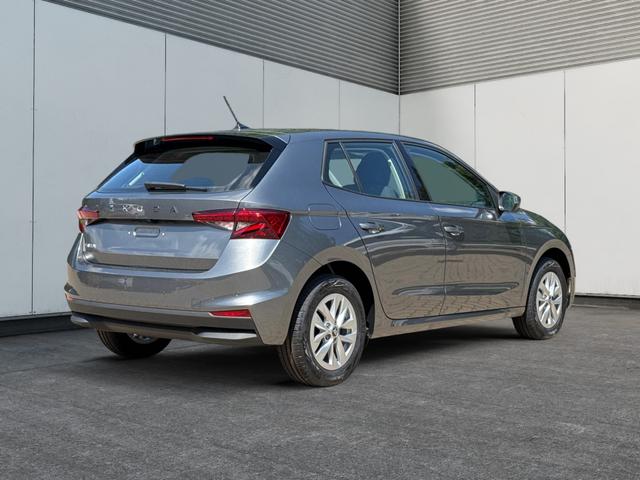 Skoda / Fabia / Grau / / / 5J GARANTIE+KAMERA+SHZ+KLIMA+LED+15 LM+SMARTLINK, Beispielbilder, ggf. teilweise mit Sonderausstattung