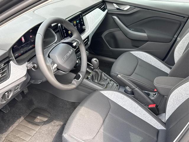 Skoda / Kamiq / Grau / / / SHZ+KAMERA+SMARTLINK+PDC+LED+16 ALU, Beispielbilder, ggf. teilweise mit Sonderausstattung