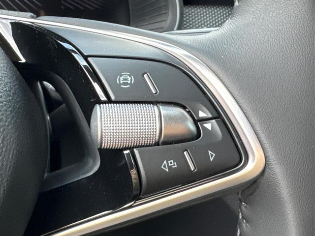 Skoda / Kamiq / Grau / / / SHZ+KAMERA+SMARTLINK+PDC+LED+16 ALU, Beispielbilder, ggf. teilweise mit Sonderausstattung
