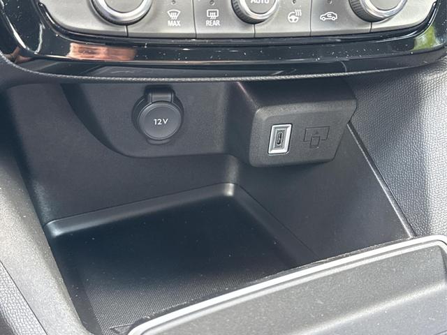 Opel / Mokka / Grau / / / SHZ+KAMERA+LED+PDC+17LM, Beispielbilder, ggf. teilweise mit Sonderausstattung