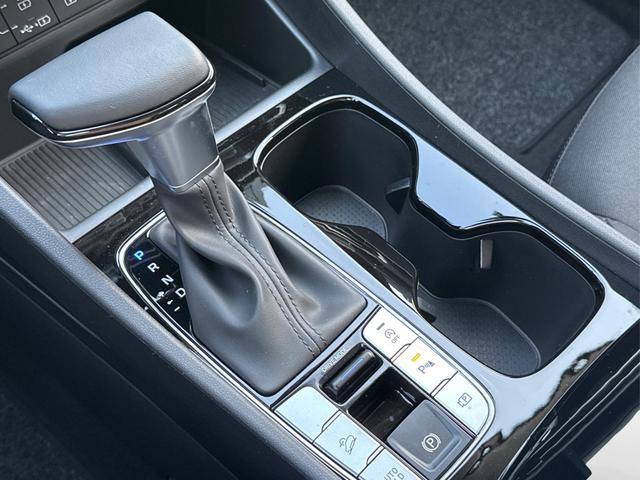 Hyundai / TUCSON / Grau / / / NAVI+KAMERA+SHZ+LED+TEMPOMAT+17 ALU+PDC, Beispielbilder, ggf. teilweise mit Sonderausstattung