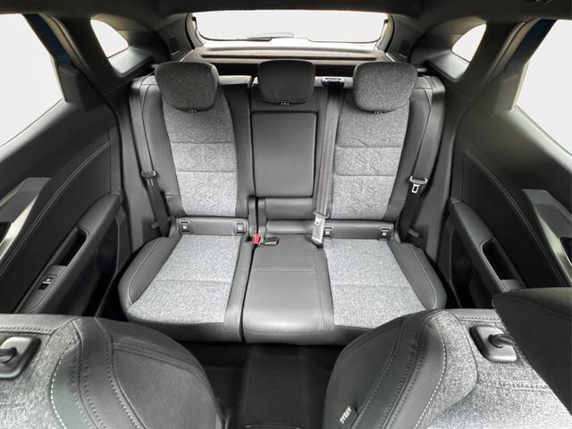 Renault / Austral / Blau / / / LED+KAMERA+PDC+19 LM, Beispielbilder, ggf. teilweise mit Sonderausstattung
