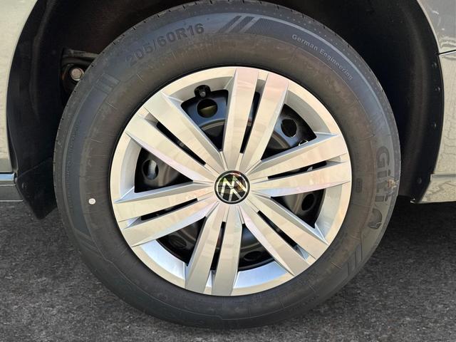 Volkswagen / Caddy Maxi / Grau / / / Caddy Maxi KAMERA+APP+PDC+ACC+LANE ASSIST, Beispielbilder, ggf. teilweise mit Sonderausstattung