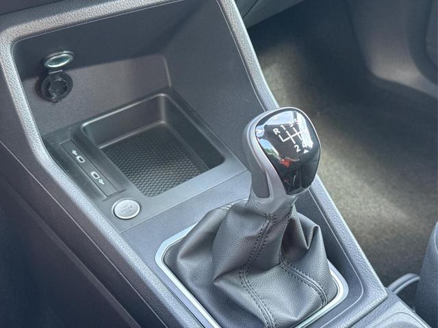 Volkswagen / Caddy Maxi / Grau / / / Caddy Maxi KAMERA+APP+PDC+ACC+LANE ASSIST, Beispielbilder, ggf. teilweise mit Sonderausstattung