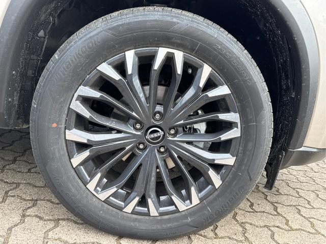 Nissan / X-Trail / Silber / / / 360 KAM+NAVI+SHZ+ACC+HuD+19 LM, Beispielbilder, ggf. teilweise mit Sonderausstattung
