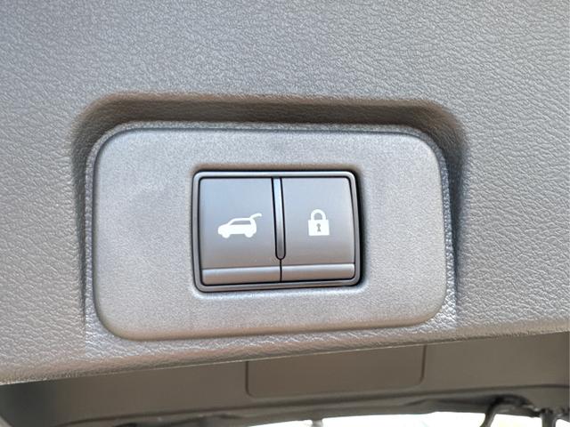 Nissan / X-Trail / Silber / / / 360 KAM+NAVI+SHZ+ACC+HuD+19 LM, Beispielbilder, ggf. teilweise mit Sonderausstattung