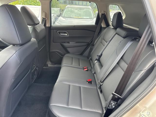Nissan / X-Trail / Silber / / / 360 KAM+NAVI+SHZ+ACC+HuD+19 LM, Beispielbilder, ggf. teilweise mit Sonderausstattung