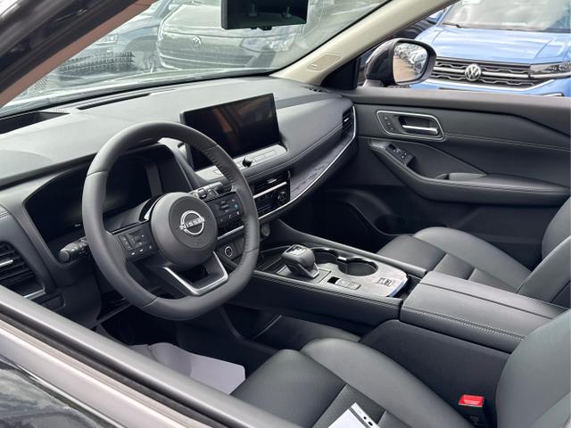 Nissan / X-Trail / Schwarz / / / BOSE+360 KAM+NAVI+SHZ+ACC+HuD+19 LM, Beispielbilder, ggf. teilweise mit Sonderausstattung