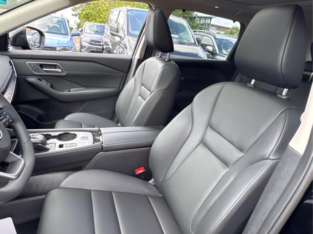 Nissan / X-Trail / Schwarz / / / BOSE+360 KAM+NAVI+SHZ+ACC+HuD+19 LM, Beispielbilder, ggf. teilweise mit Sonderausstattung