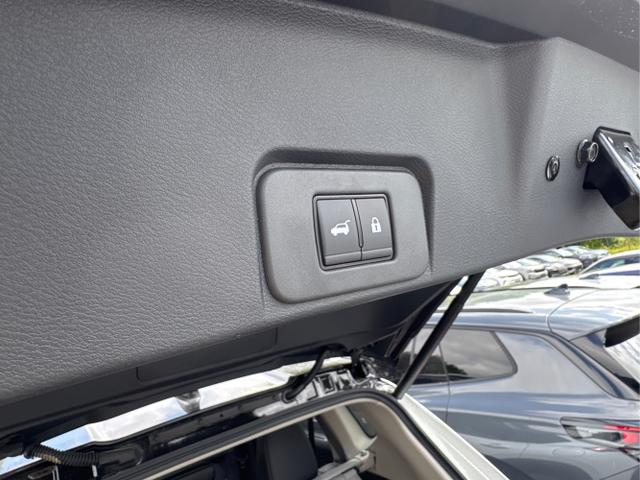 Nissan / X-Trail / Wei&szlig; / / / 360 KAM+NAVI+SHZ+ACC+HuD+19 LM, Beispielbilder, ggf. teilweise mit Sonderausstattung
