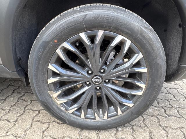 Nissan / X-Trail / Grau / / / BOSE+360 KAM+NAVI+SHZ+ACC+HuD+19 LM, Beispielbilder, ggf. teilweise mit Sonderausstattung