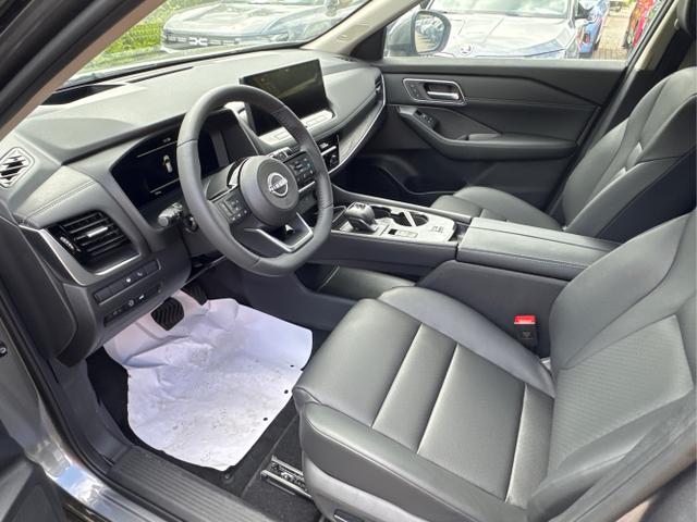 Nissan / X-Trail / Grau / / / BOSE+360 KAM+NAVI+SHZ+ACC+HuD+19 LM, Beispielbilder, ggf. teilweise mit Sonderausstattung