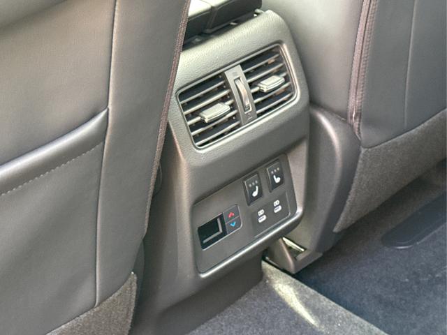 Nissan / X-Trail / Grau / / / BOSE+360 KAM+NAVI+SHZ+ACC+HuD+19 LM, Beispielbilder, ggf. teilweise mit Sonderausstattung