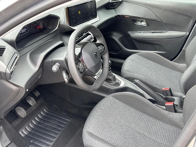 Peugeot / 208 / Grau / / / MAN6+SHZ+LED+PDC+TEMPOMAT, Beispielbilder, ggf. teilweise mit Sonderausstattung