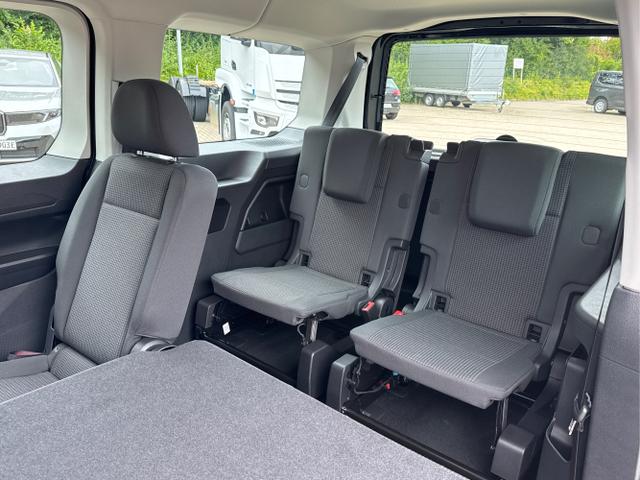 Volkswagen / Caddy Maxi / Blau / / / Caddy Maxi KAMERA+APP+PDC+ACC+LANE ASSIST, Beispielbilder, ggf. teilweise mit Sonderausstattung