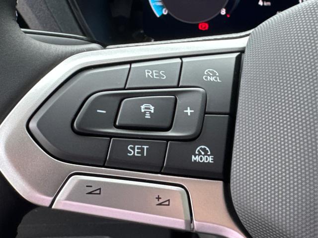 Volkswagen / Caddy Maxi / Blau / / / Caddy Maxi KAMERA+APP+PDC+ACC+LANE ASSIST, Beispielbilder, ggf. teilweise mit Sonderausstattung