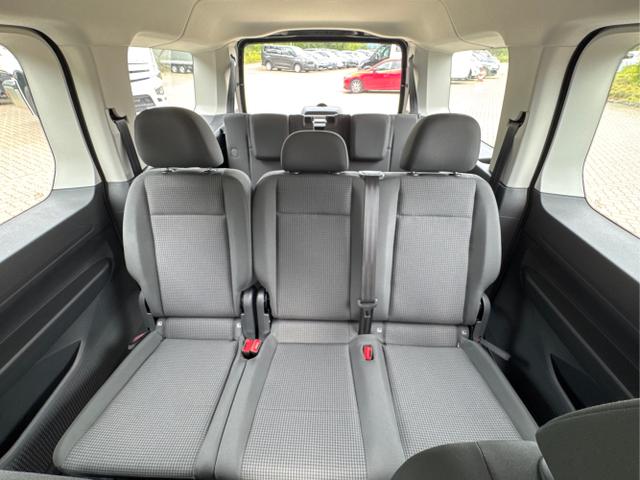 Volkswagen / Caddy Maxi / Blau / / / Caddy Maxi KAMERA+APP+PDC+ACC+LANE ASSIST, Beispielbilder, ggf. teilweise mit Sonderausstattung