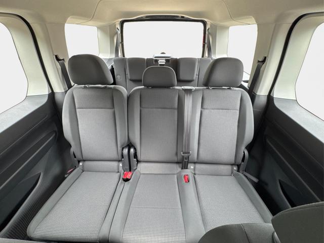 Volkswagen / Caddy Maxi / Blau / / / Caddy Maxi KAMERA+APP+PDC+ACC+LANE ASSIST, Beispielbilder, ggf. teilweise mit Sonderausstattung