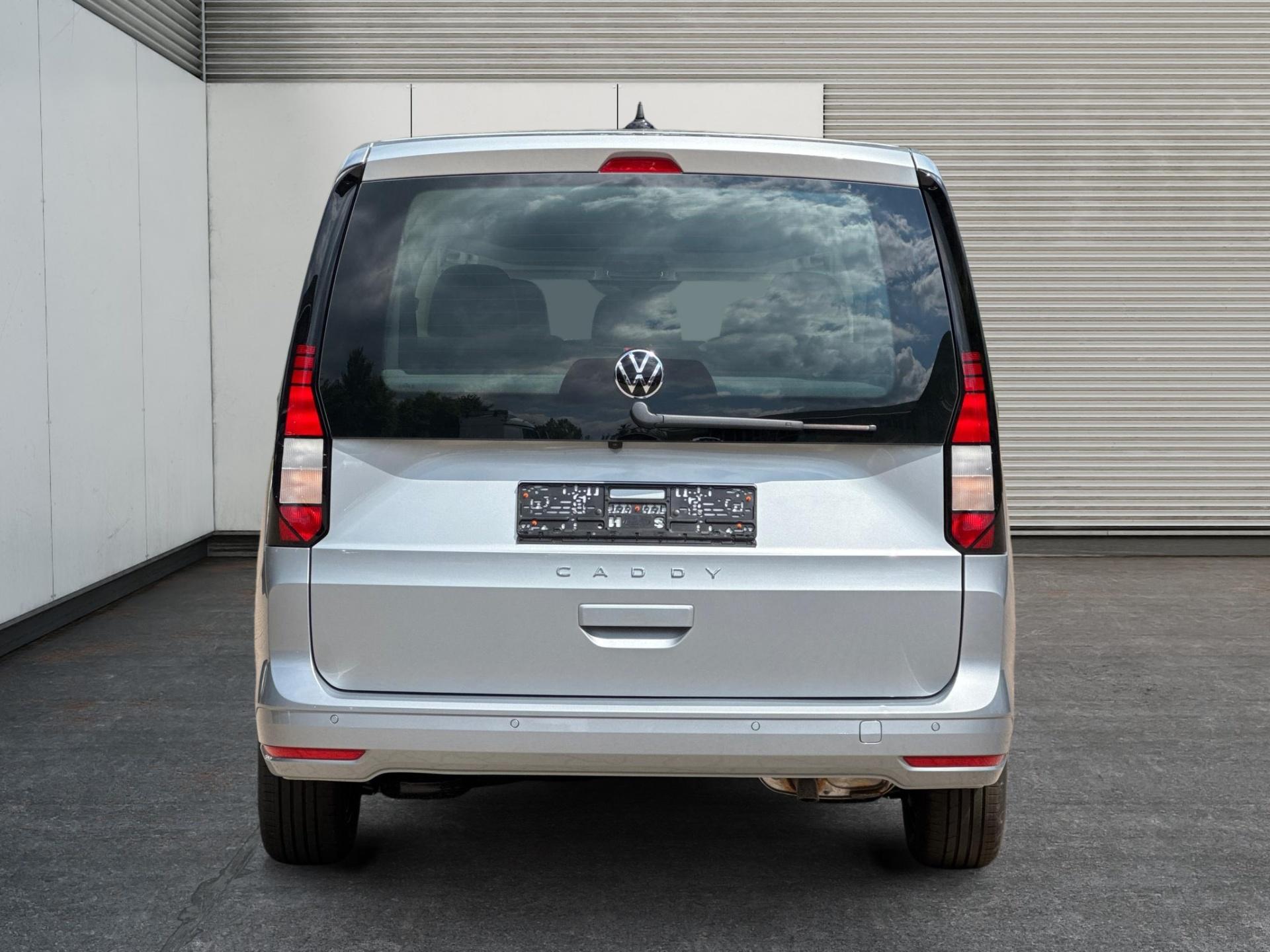 Volkswagen / Caddy Maxi /  /  /  / Caddy Maxi KAMERA+APP+PDC+ACC+LANE ASSIST