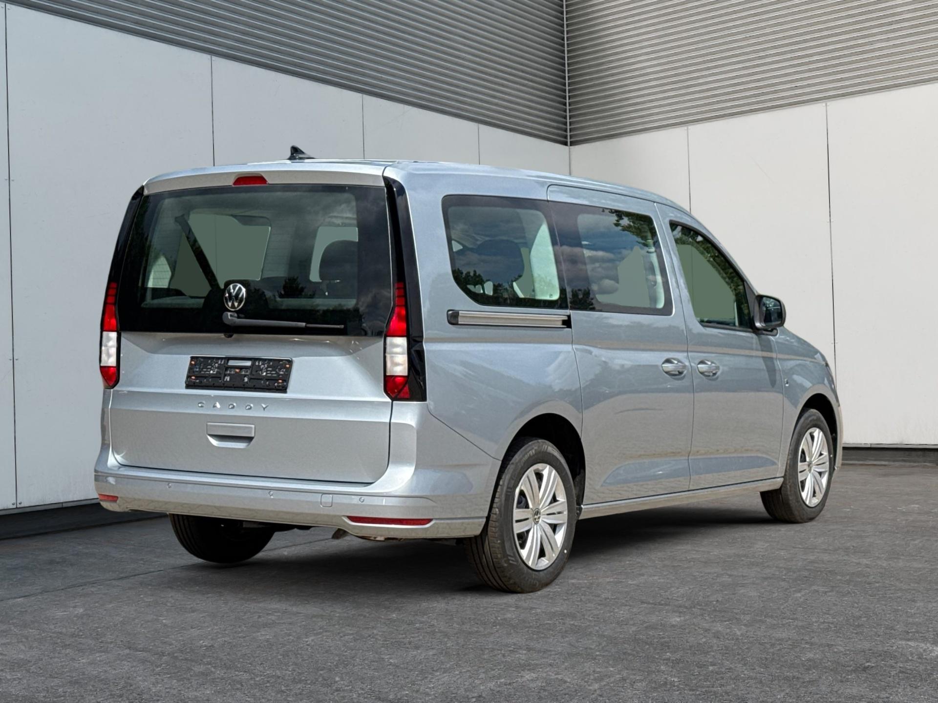 Volkswagen / Caddy Maxi /  /  /  / Caddy Maxi KAMERA+APP+PDC+ACC+LANE ASSIST