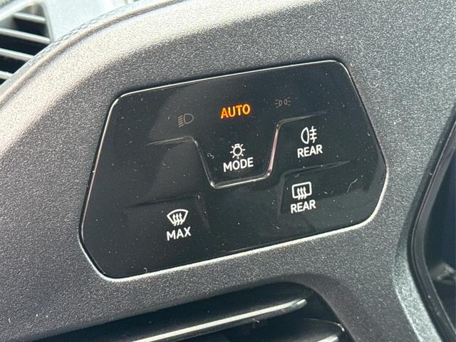 Volkswagen / Caddy Maxi / / / / Caddy Maxi KAMERA+APP+PDC+ACC+LANE ASSIST, Beispielbilder, ggf. teilweise mit Sonderausstattung