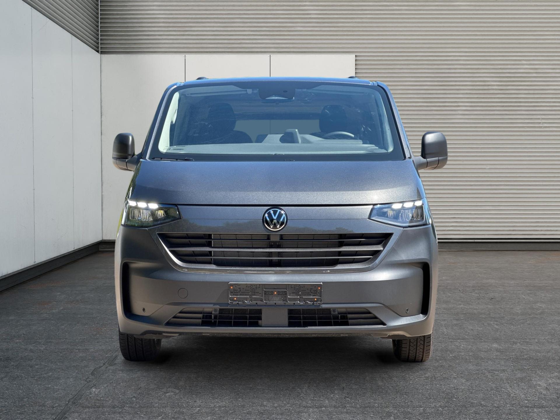 Volkswagen / T7 Caravelle /  /  /  / KR+SHZ+AHK+GJR+KLIMAAUT.+ KAMERA+ PDC+ LED