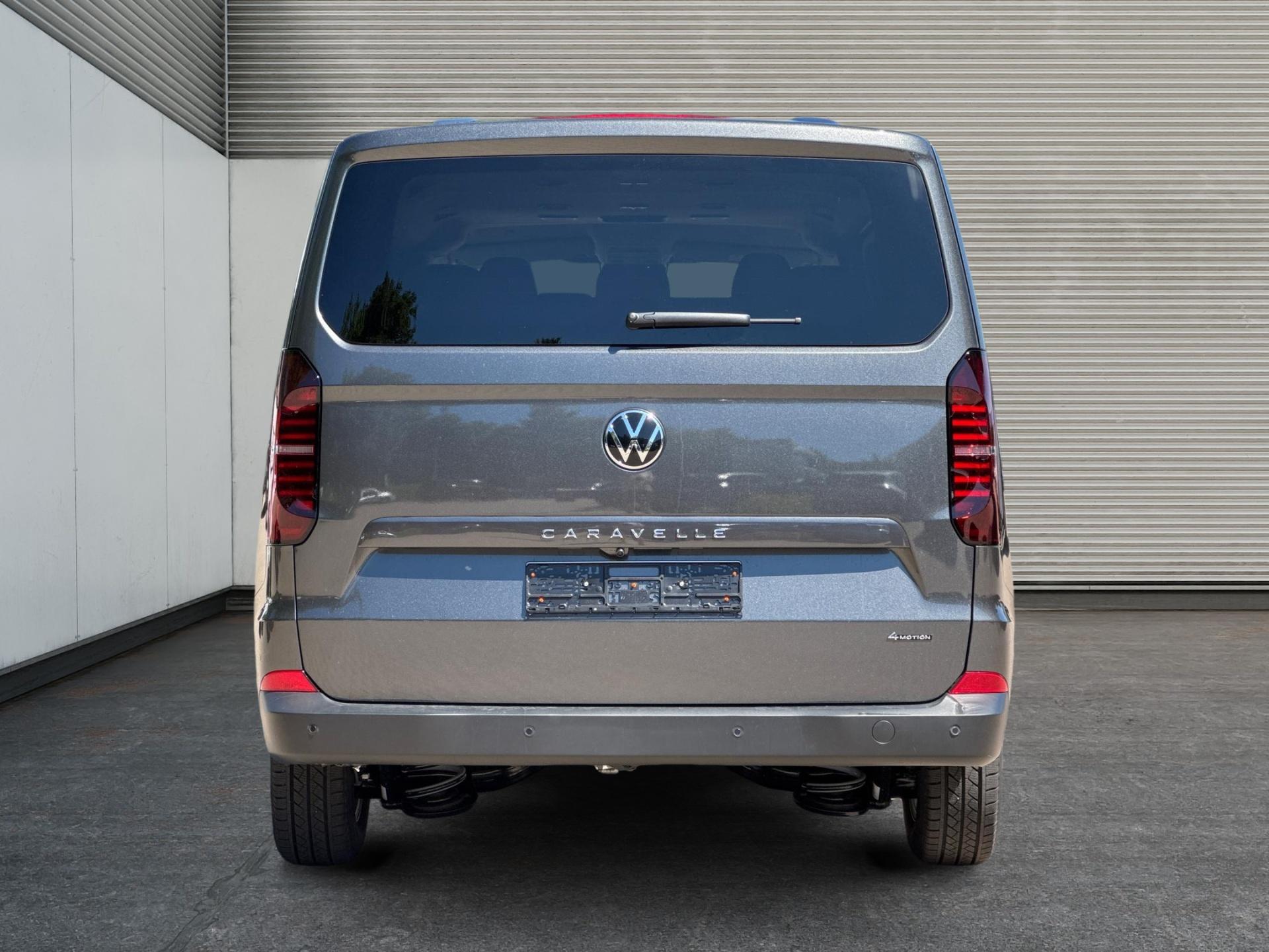Volkswagen / T7 Caravelle /  /  /  / KR+SHZ+AHK+GJR+KLIMAAUT.+ KAMERA+ PDC+ LED