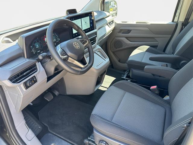 Volkswagen / T7 Caravelle / / / / KR+SHZ+AHK+GJR+KLIMAAUT.+ KAMERA+ PDC+ LED, Beispielbilder, ggf. teilweise mit Sonderausstattung
