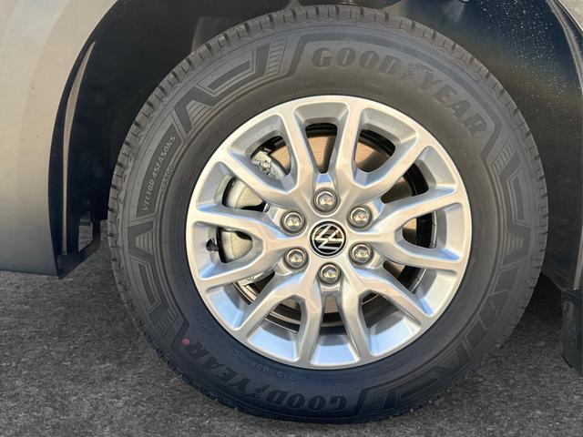Volkswagen / T7 Caravelle / / / / KR+SHZ+AHK+GJR+KLIMAAUT.+ KAMERA+ PDC+ LED, Beispielbilder, ggf. teilweise mit Sonderausstattung