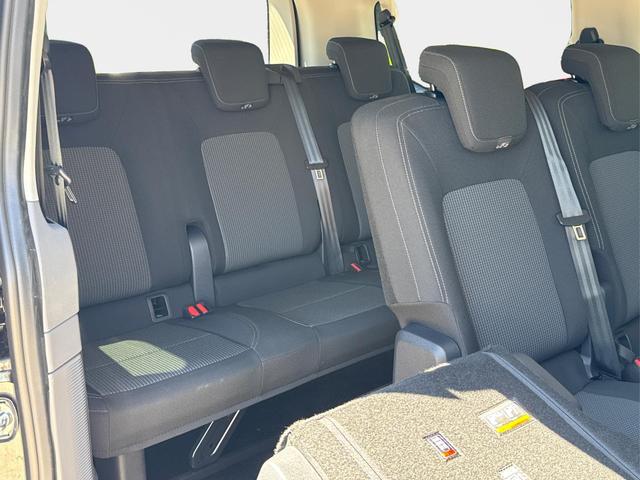 Volkswagen / T7 Caravelle / / / / KR+SHZ+AHK+GJR+KLIMAAUT.+ KAMERA+ PDC+ LED, Beispielbilder, ggf. teilweise mit Sonderausstattung