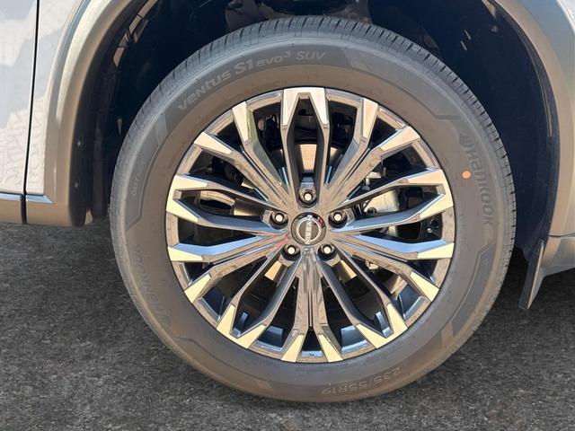 Nissan / X-Trail / Grau / / / 360 KAM+NAVI+SHZ+ACC+HuD+19 LM, Beispielbilder, ggf. teilweise mit Sonderausstattung