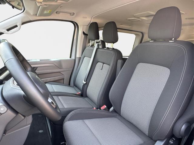 Volkswagen / T7 Caravelle / / / / LR+9 Sitze+AHK+KLIMAAUT.+KAMERA+PDC+LED, Beispielbilder, ggf. teilweise mit Sonderausstattung